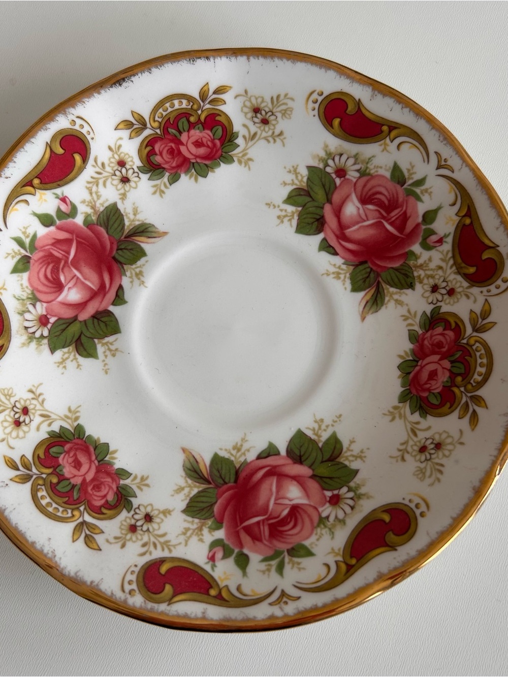 ELIZABETHAN Fine Bone China SAUCER Only Replacement Piece Gold Red Roses England